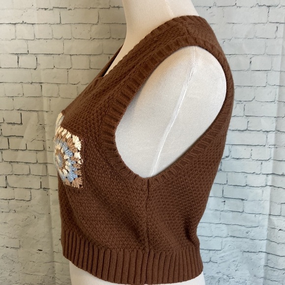 Sunday Best Crochet Knit Squares Cropped Sweater Vest S Academia Boho Grannycore - Picture 11 of 16